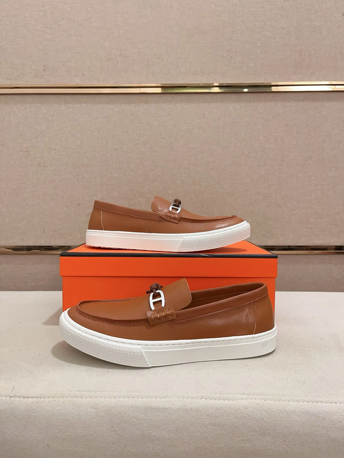 Men's clothing and shoes💰: 400💰《HERMES》【Classic Original Version】Hermès; Top 🔝 Purchasing Agency 🔍🔍Latest 🇺🇸Sold simultaneously at counters, original imported from Italy ▲▲Cow leather▲ ▲Exquisite workmanship (Italian 🇮🇹imported water-dyed 🐂cowhide lining) sole: original sole provided by the original factory, ⚠️exclusive double-layer activity·TPR·rubber·combined molded outsole; Code number: 36-46